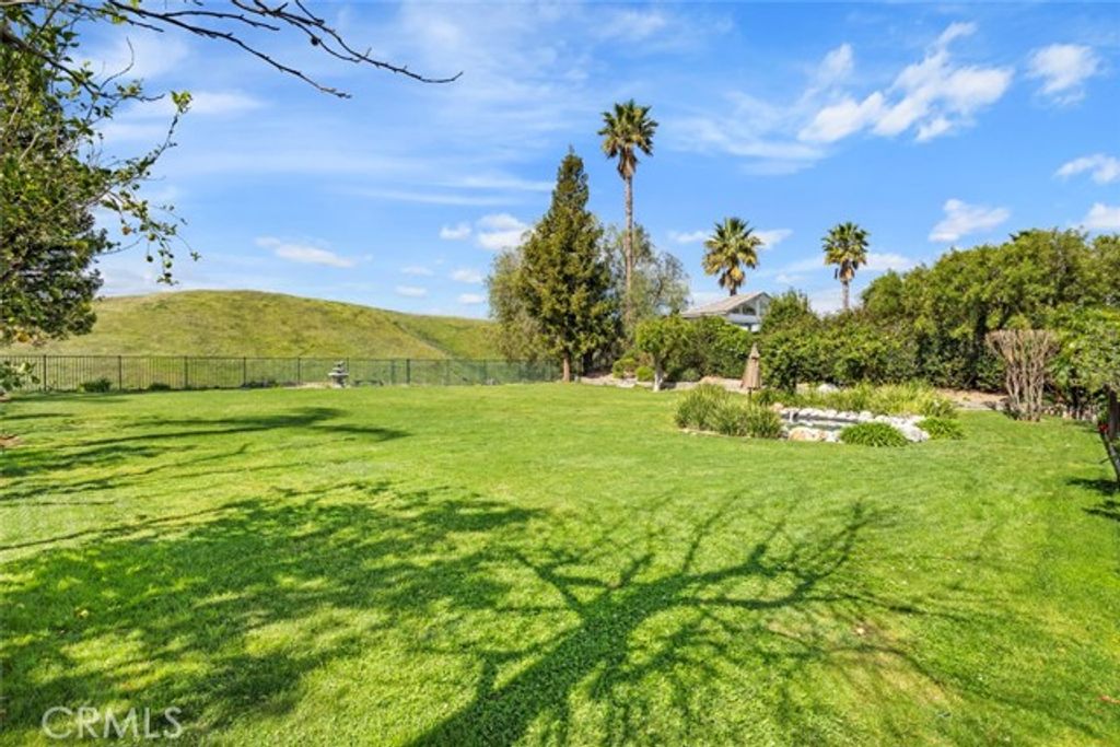 24840 Wooded Vista, West Hills (los Angeles), CA 91307