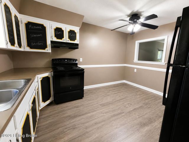3501 Paragon Ct UNIT 30, Louisville, KY 40218