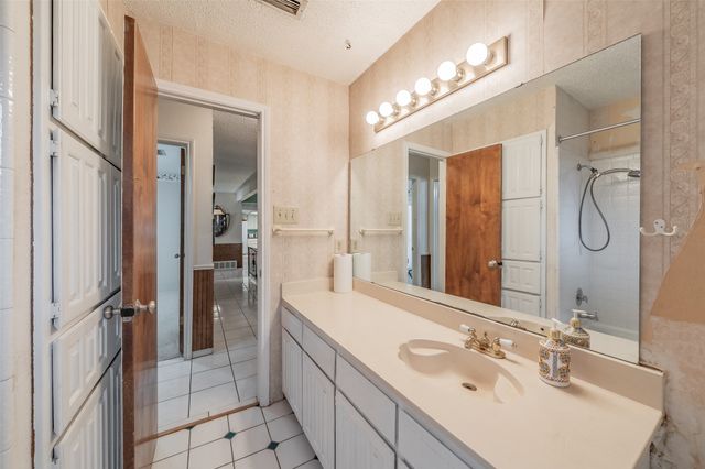 3213 Whisperwood Court, Bedford, TX 76021