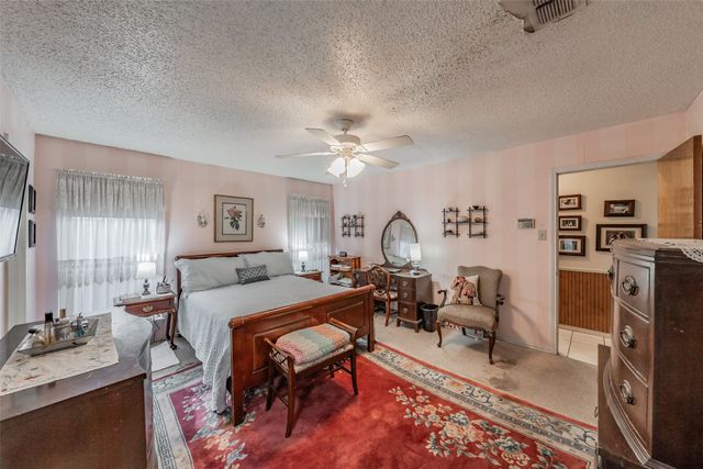 3213 Whisperwood Court, Bedford, TX 76021