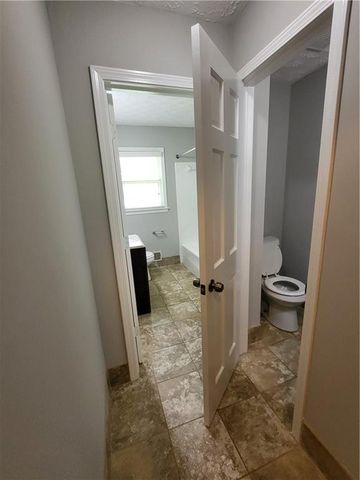 4548 Shallowford Road, Roswell, GA 30075