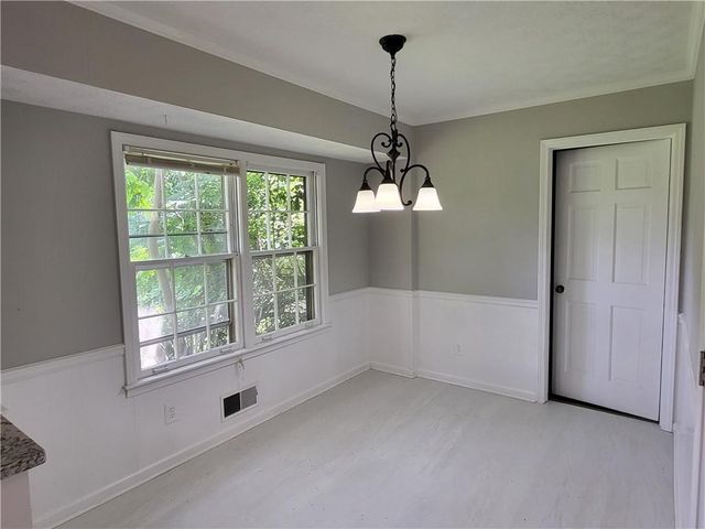 4548 Shallowford Road, Roswell, GA 30075