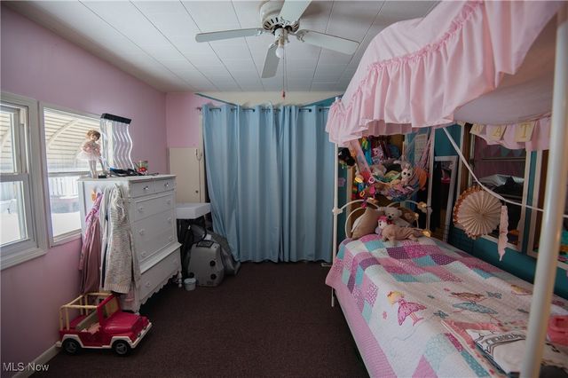 92 larry Lane, Cortland, OH 44410