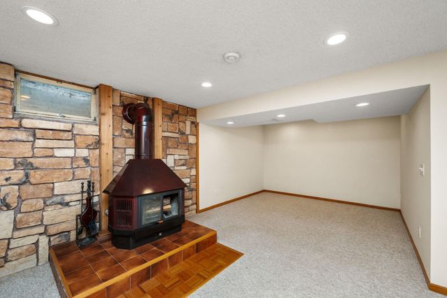15408 Drexel Court, Apple Valley, MN 55124