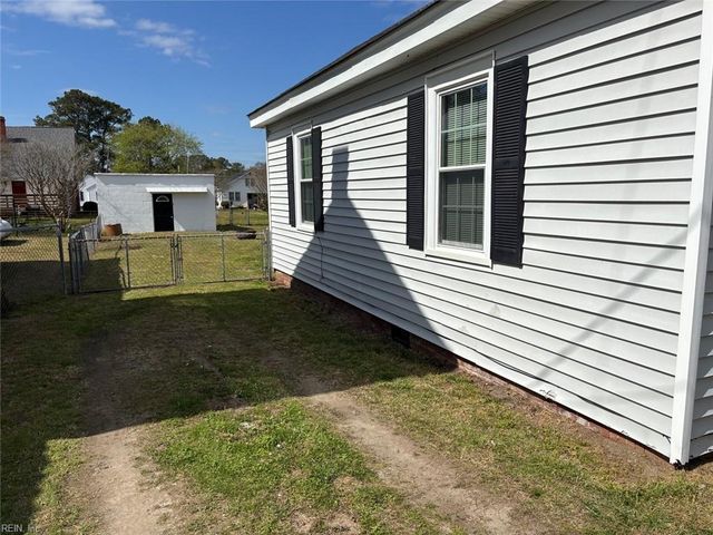 4393 Cox ST, Carrsville, VA 23315