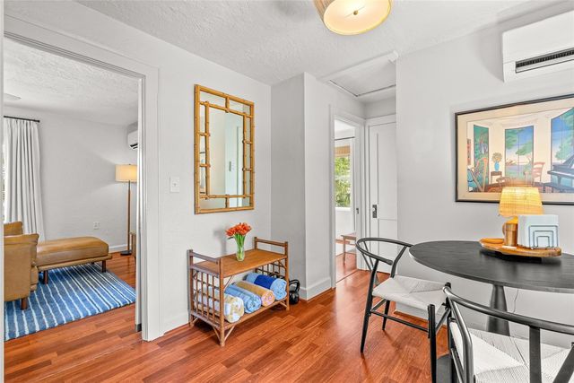 2244 8TH AVENUE N, St Petersburg, FL 33713