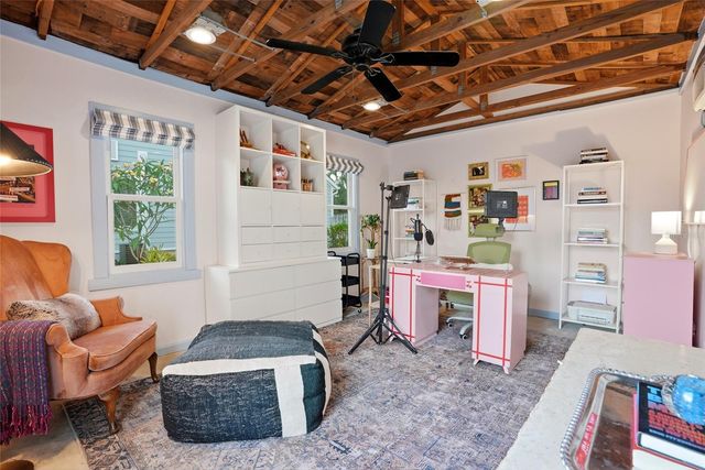 2244 8TH AVENUE N, St Petersburg, FL 33713