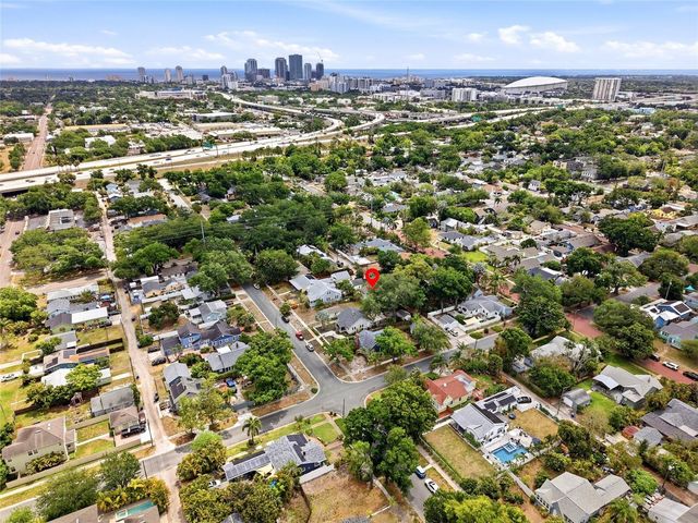 2244 8TH AVENUE N, St Petersburg, FL 33713