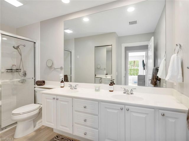 15350 Queen Angel WAY, Bonita Springs, FL 34135