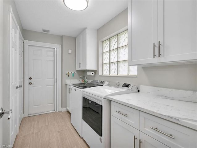 15350 Queen Angel WAY, Bonita Springs, FL 34135