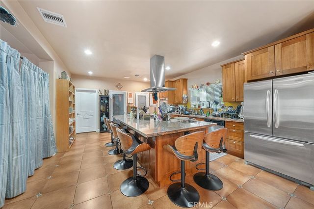 2516 Elsinore Street, Los Angeles, CA 90026