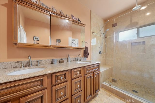 2516 Elsinore Street, Los Angeles, CA 90026