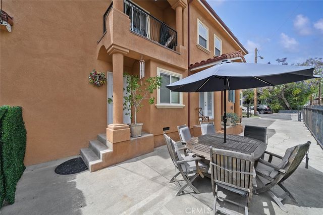 2516 Elsinore Street, Los Angeles, CA 90026