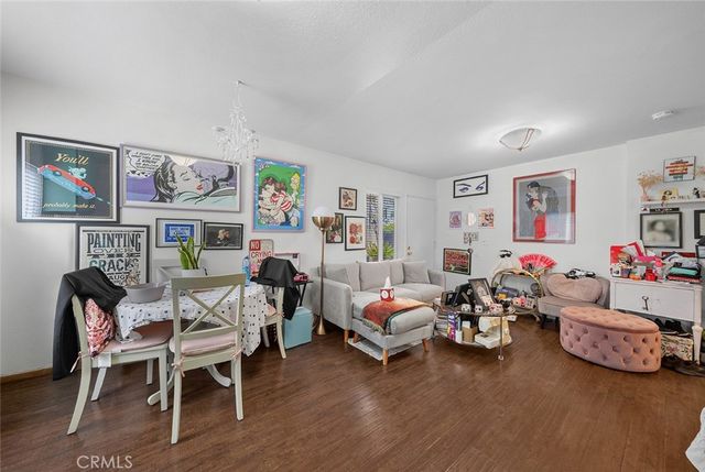 2516 Elsinore Street, Los Angeles, CA 90026
