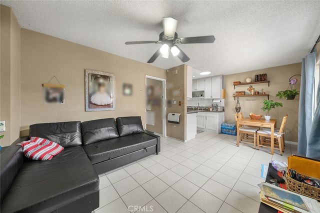 2516 Elsinore Street, Los Angeles, CA 90026