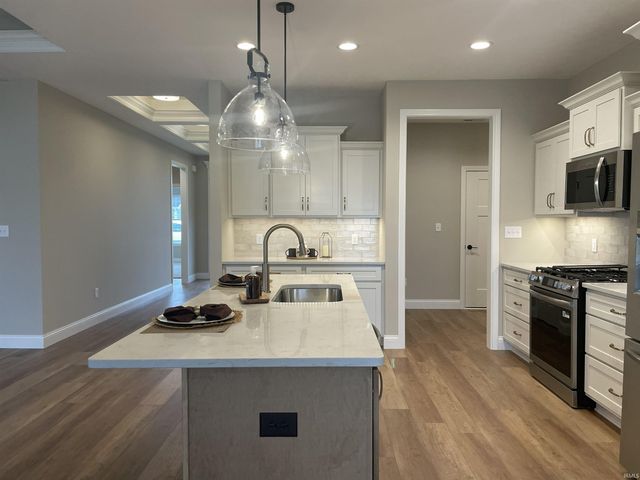 889 Ravenstone Drive, Lafayette, IN 47909