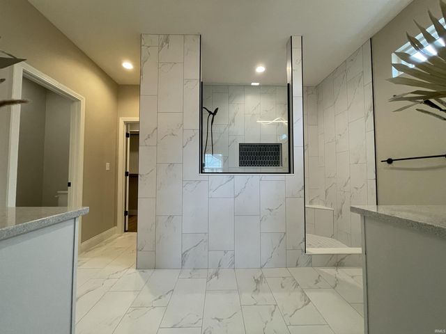 889 Ravenstone Drive, Lafayette, IN 47909