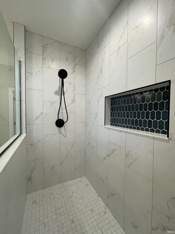 889 Ravenstone Drive, Lafayette, IN 47909