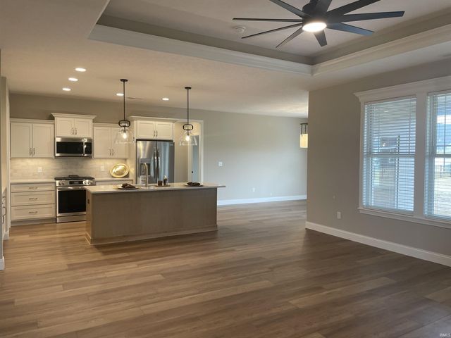 889 Ravenstone Drive, Lafayette, IN 47909