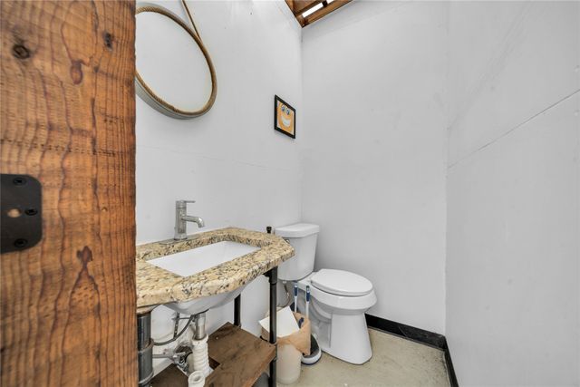 110 S Meadow Drive, Ferris, TX 75125