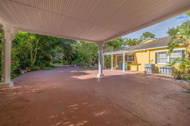 1821 OAK CREEK DRIVE, Dunedin, FL 34698