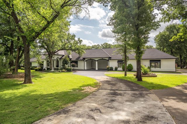 980 Ranch Road, Copper Canyon, TX 76226