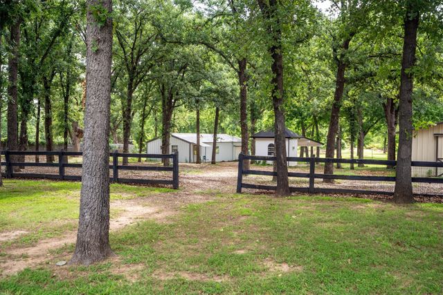 980 Ranch Road, Copper Canyon, TX 76226