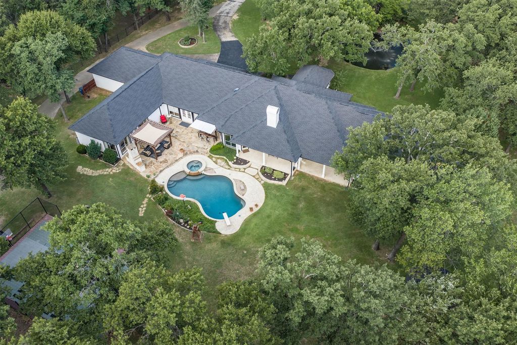 980 Ranch Road, Copper Canyon, TX 76226