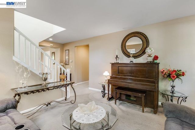 4746 Mammouth Ln, Oakley, CA 94561