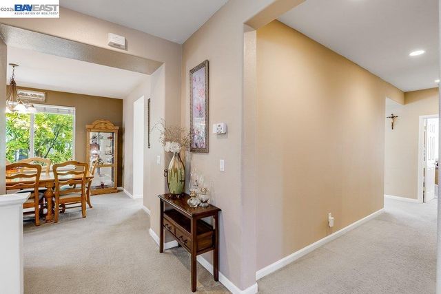 4746 Mammouth Ln, Oakley, CA 94561