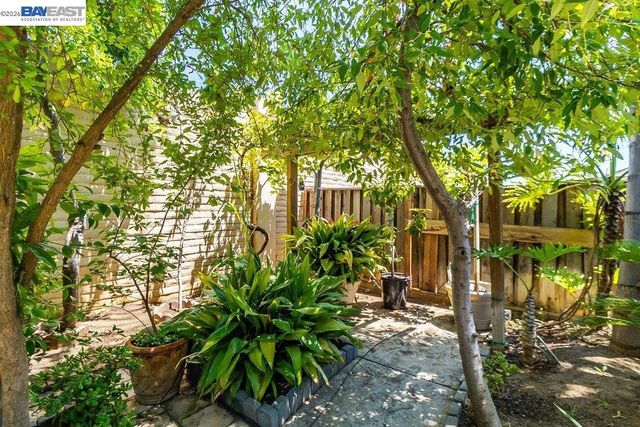 4746 Mammouth Ln, Oakley, CA 94561