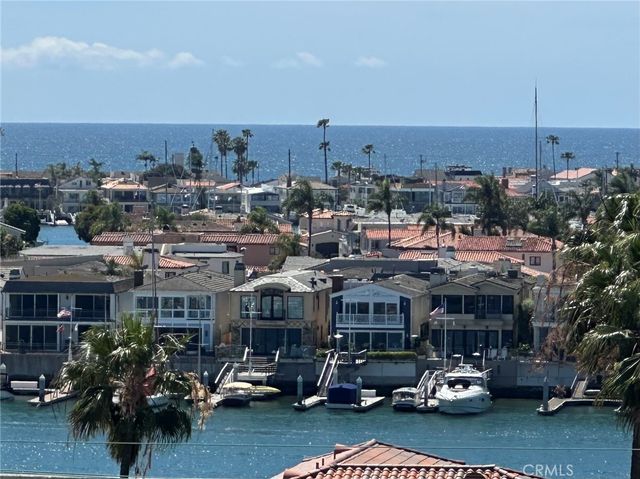 1221 Kings Road, Newport Beach, CA 92663