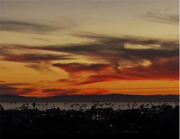 1221 Kings Road, Newport Beach, CA 92663