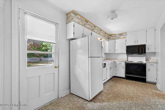 1500 Herr Ln, Louisville, KY 40222