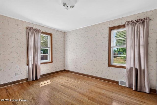 1500 Herr Ln, Louisville, KY 40222