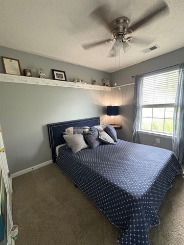 6961 COUNTRY WALK DR, Cordova, TN 38018