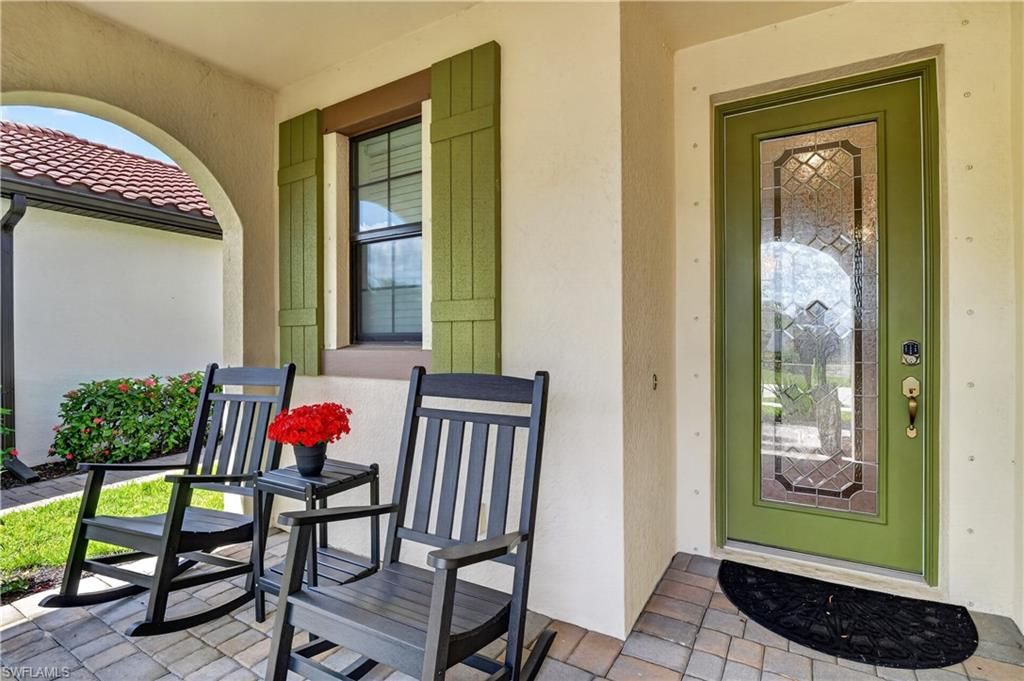 11584 Golden Oak TER, FORT MYERS, FL 33913 — photo 2