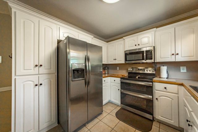 32 Orchid Lane, Cabot, AR 72023