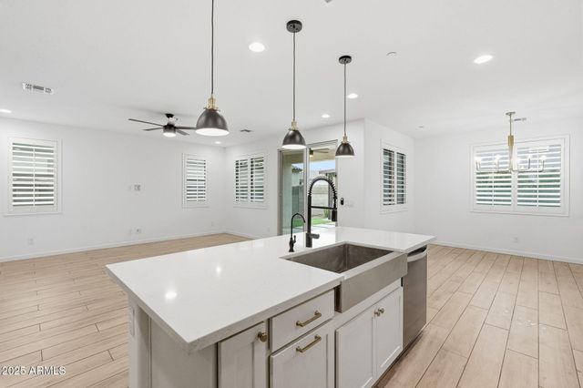 13182 W CRESTVALE Drive, Peoria, AZ 85383