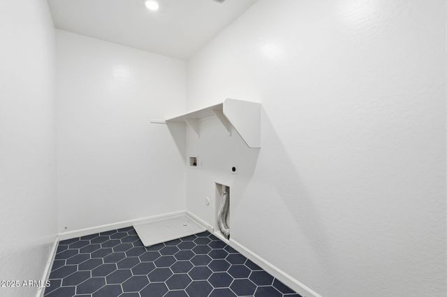 13182 W CRESTVALE Drive, Peoria, AZ 85383