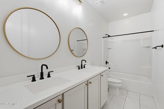 13182 W CRESTVALE Drive, Peoria, AZ 85383