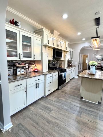 640 Tart Town Road, Dunn, NC 28334