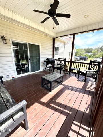 640 Tart Town Road, Dunn, NC 28334