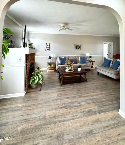640 Tart Town Road, Dunn, NC 28334