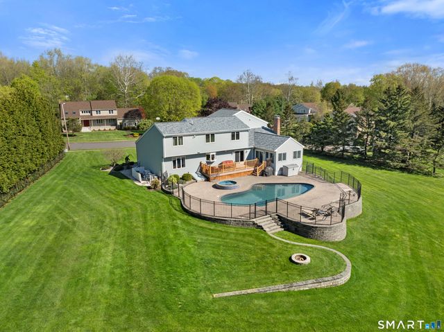 66 Rivergate Lane, Berlin, CT 06023
