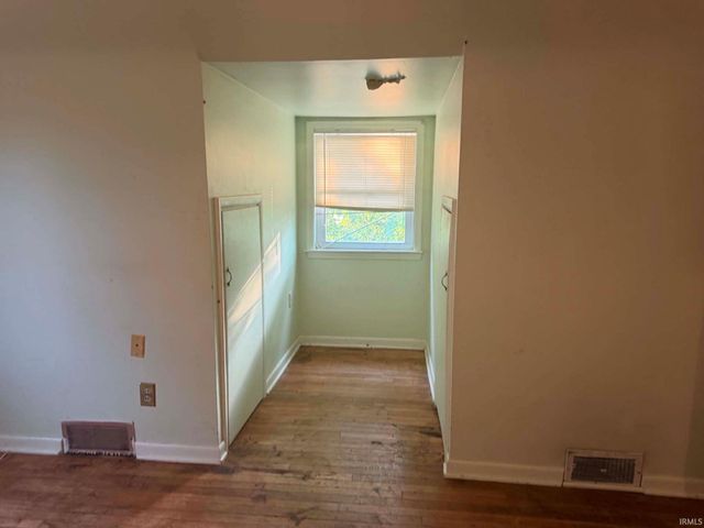 785 W Main Street, Bloomfield, IN 47424