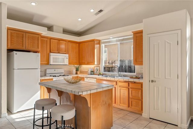 1025 Raven Lane, Chico, CA 95926