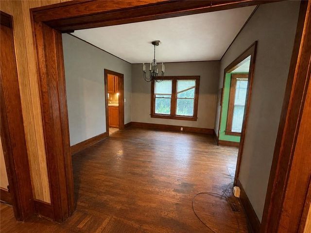 606 W 4th Street, Holden, MO 64040