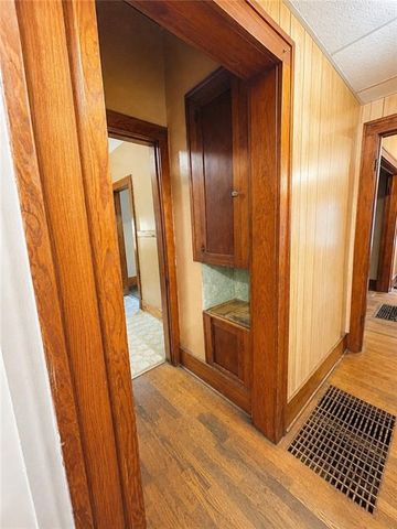 606 W 4th Street, Holden, MO 64040