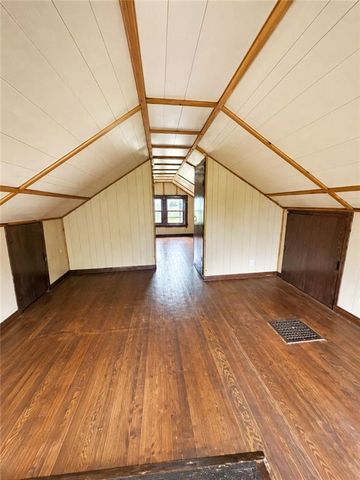 606 W 4th Street, Holden, MO 64040